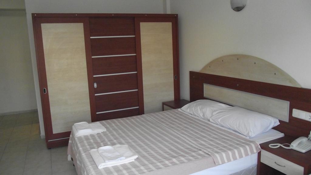 Ado Beach Hotel Turgutreis Værelse billede