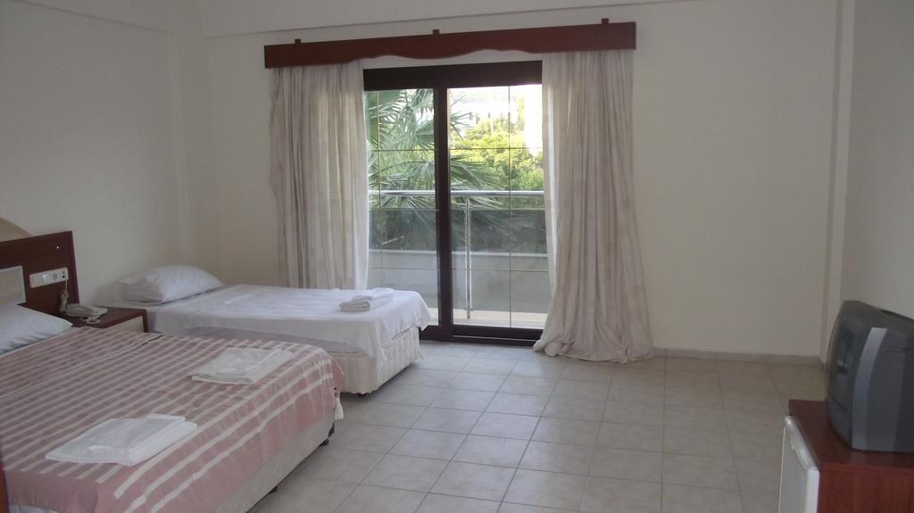 Ado Beach Hotel Turgutreis Værelse billede