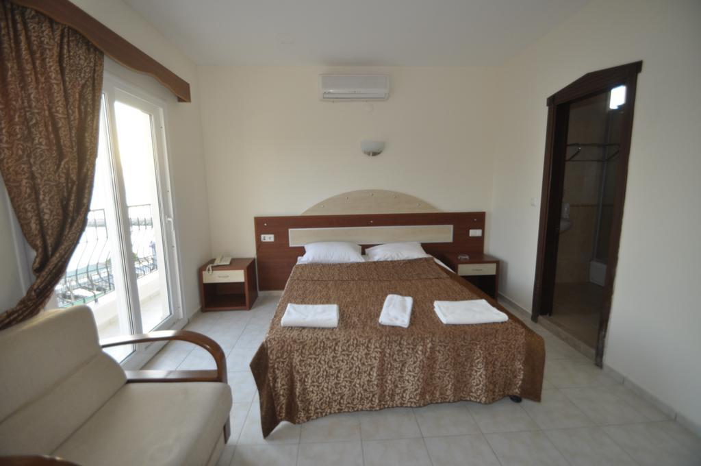 Ado Beach Hotel Turgutreis Værelse billede