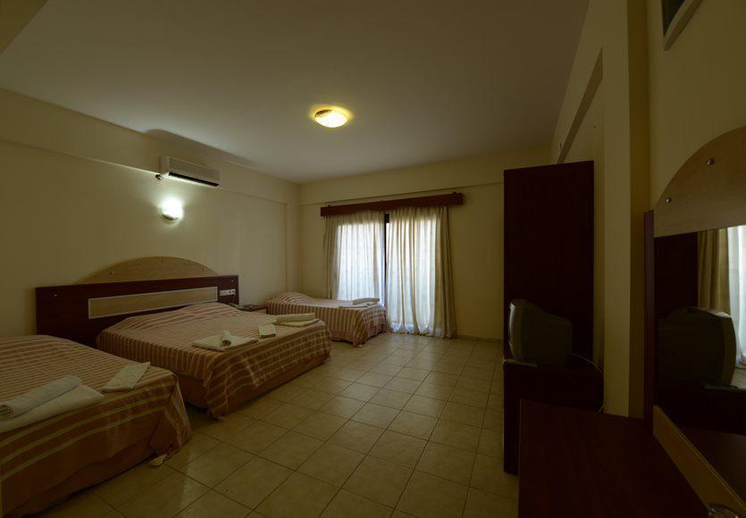 Ado Beach Hotel Turgutreis Eksteriør billede