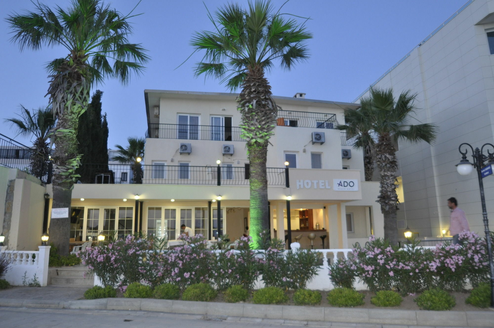 Ado Beach Hotel Turgutreis Eksteriør billede